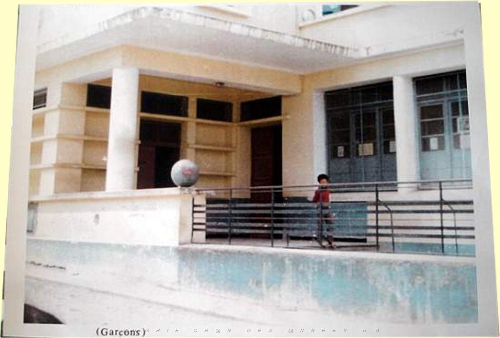 SIDI BEL ABBES ECOLE DE GARCONS GASTON JULIA.JPG